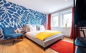 Bunter Hund Apartments - Zentrales Apartment, Parkplatz, Wintergarten, Kinderzimmer